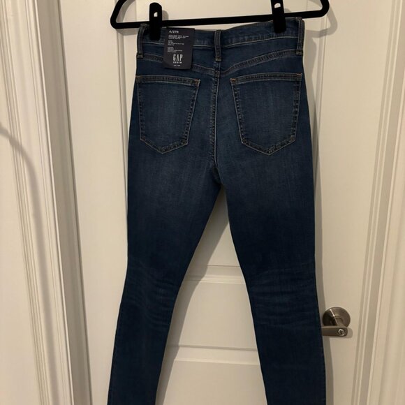 NWT Gap High Rise Stretch Skinny Jeans - Picture 4 of 6
